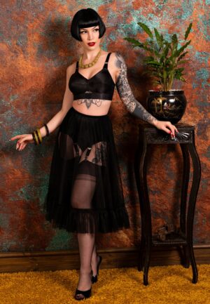 Sandra frilly petticoat in zwart