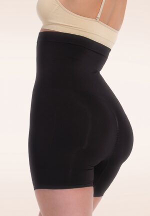 Booty Booster High Short in Zwart