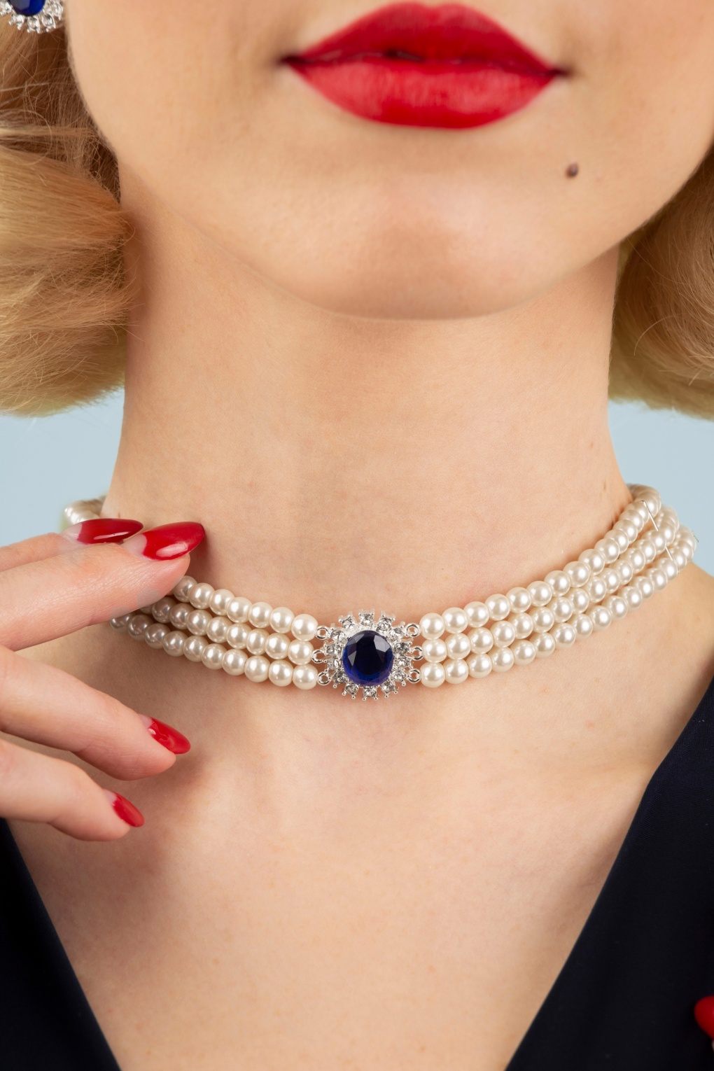 Lady Diana parel choker ketting in saffierblauw
