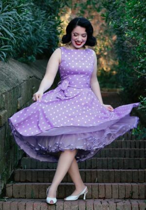 Taylor polka dot swing jurk in lila