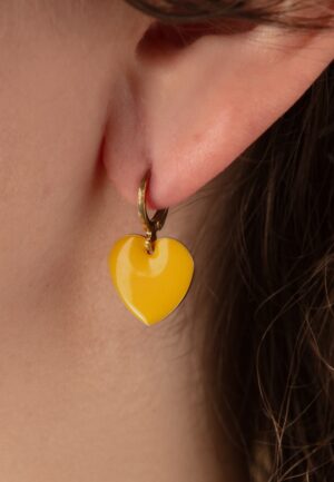Heart oorbellen in geel