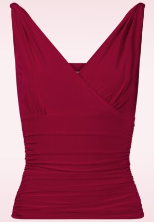 Topvintage exclusive ~ Emma mouwloze slinky top in dieprood
