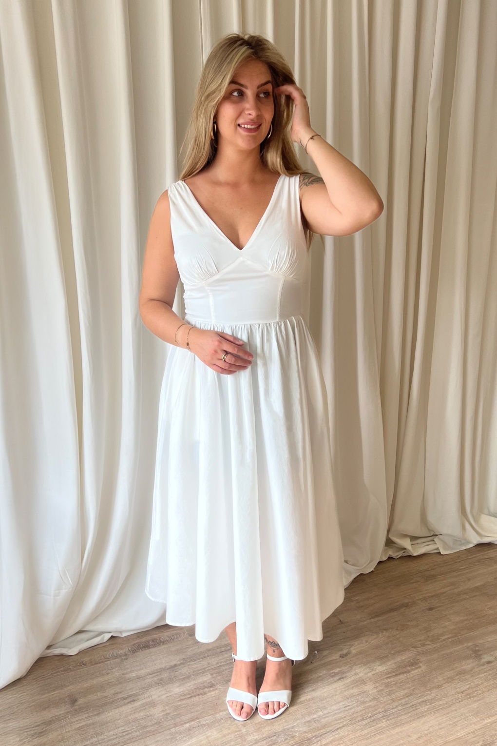 Lysandra midi jurk in wit