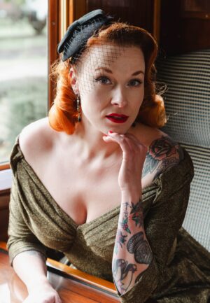 Candice-hoed in zwart
