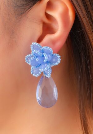 Aurora Bloom Statement oorbellen in blauw