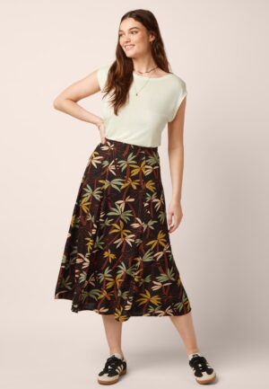 Laia La Rochelle rok in zwart