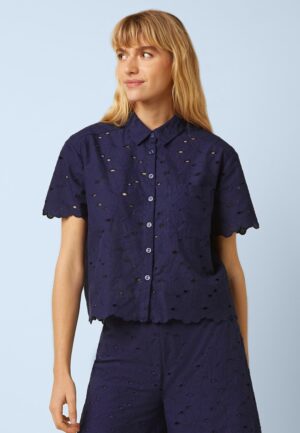 Evelina Brava Broderie blouse in beacon blauw