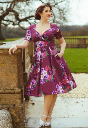 Berry Blossom swing jurk in donker magenta