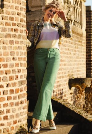 Bob corduroy broek in Sprucestone mint