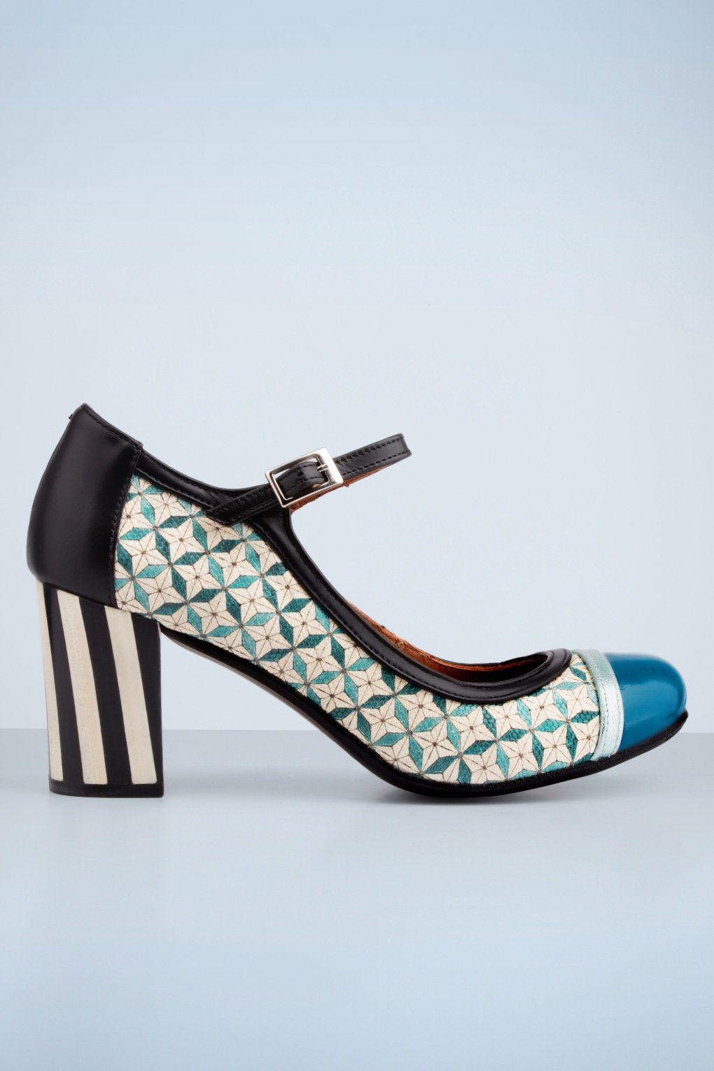 Juliet Mary Jane Monaco pumps in zwart en wit