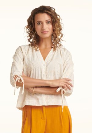 Petal Shimmer geborduurde katoenen blouse in crème