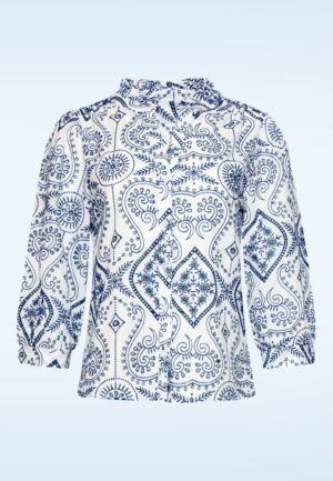 Victoria broderie katoenen blouse in wit en marineblauw