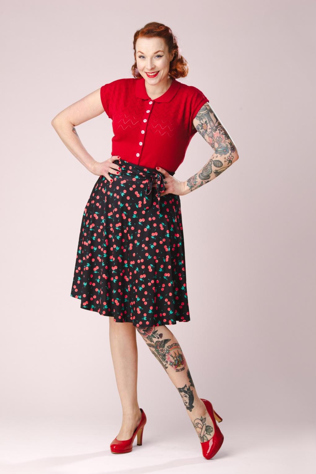 Topvintage exclusive ~ Ally Cherry swing rok in zwart