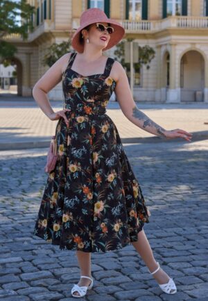 Maiwenn Lou floral swing jurk in zwart