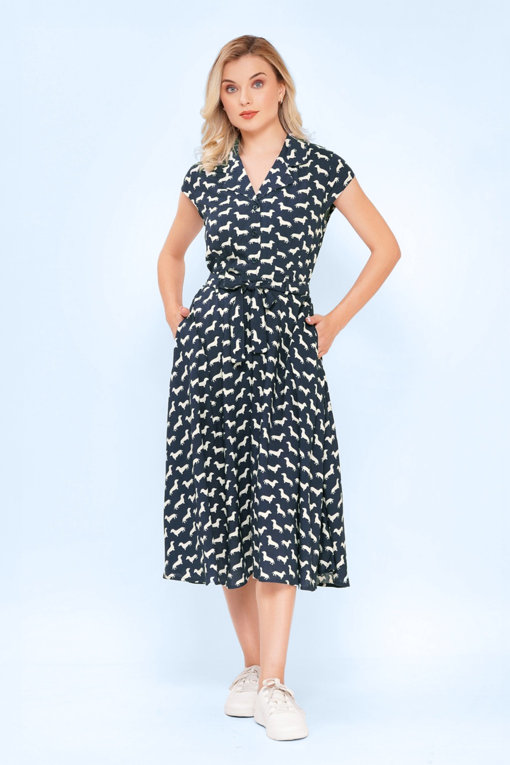 Daisy teckel jurk in donkerblauw en gebroken wit