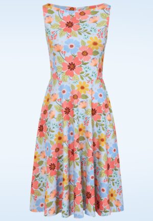 Topvintage Exclusive ~ Cindi Pink Floral swing jurk in luchtblauw