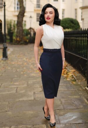 Topvintage exclusive ~ Nadine pencil jurk in wit en marineblauw