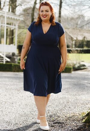 Topvintage exclusive ~ Sarah Slinky swing jurk in navy