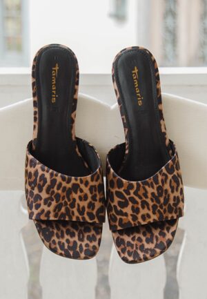Sauvage Satin muiltjes in luipaard