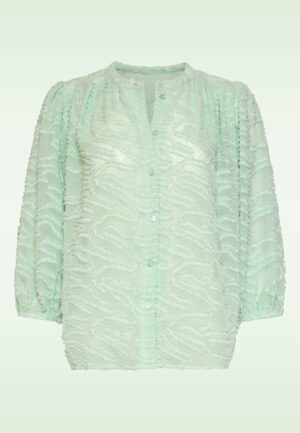 Airy Elegance blouse in zachtgroen