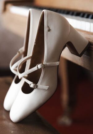 Sugar Step pumps in crème