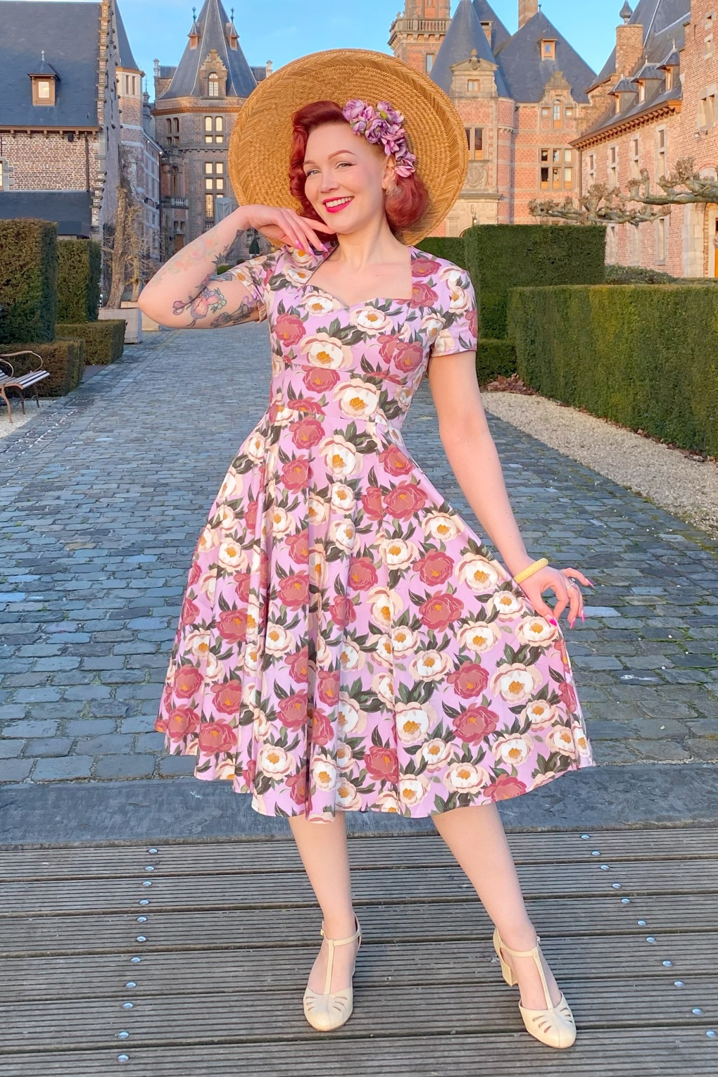 Topvintage exclusive ~ Joliena Floral swing jurk in lila