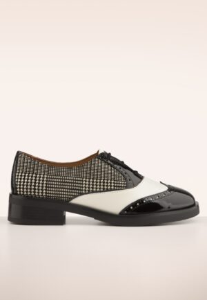 Harvard schoenen in zwart en wit