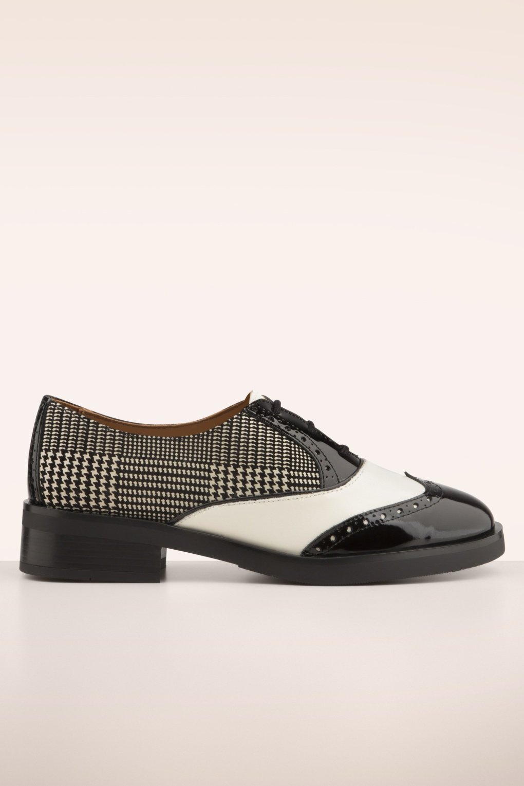 Harvard schoenen in zwart en wit