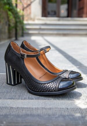 Juliet Mary Jane pumps in zwart